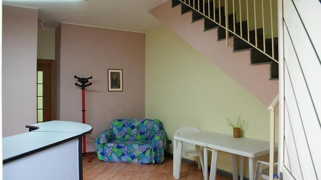 Villa Autostrada A18 Giarre Olaszország